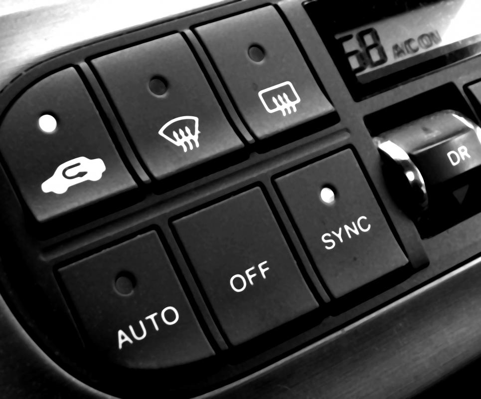 How do I Read a Heater Core Diagram? (with pictures)