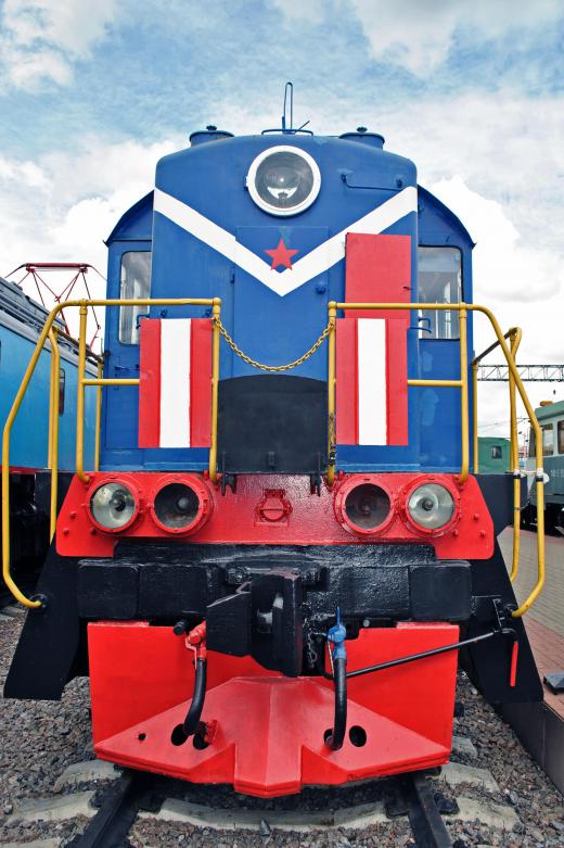 Diesel-electric locomotives were first used in Sweden in 1913.