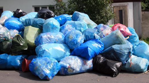 Many garbage facilities utilize barges for transporting refuse.