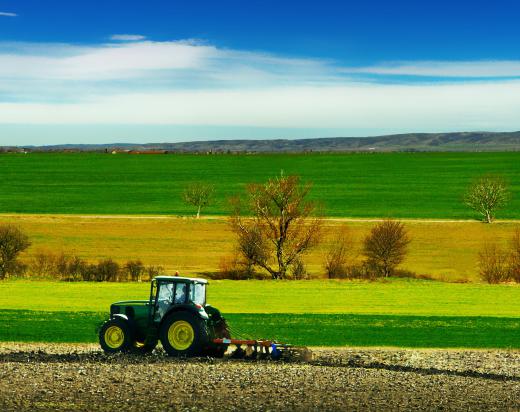 Many farm tractors use unit construction in their designs.