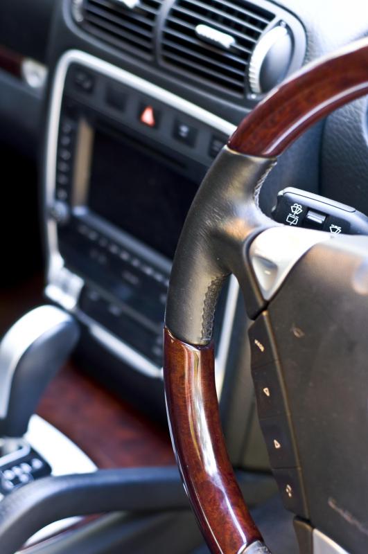What Is a Removable Steering Wheel? (with pictures)